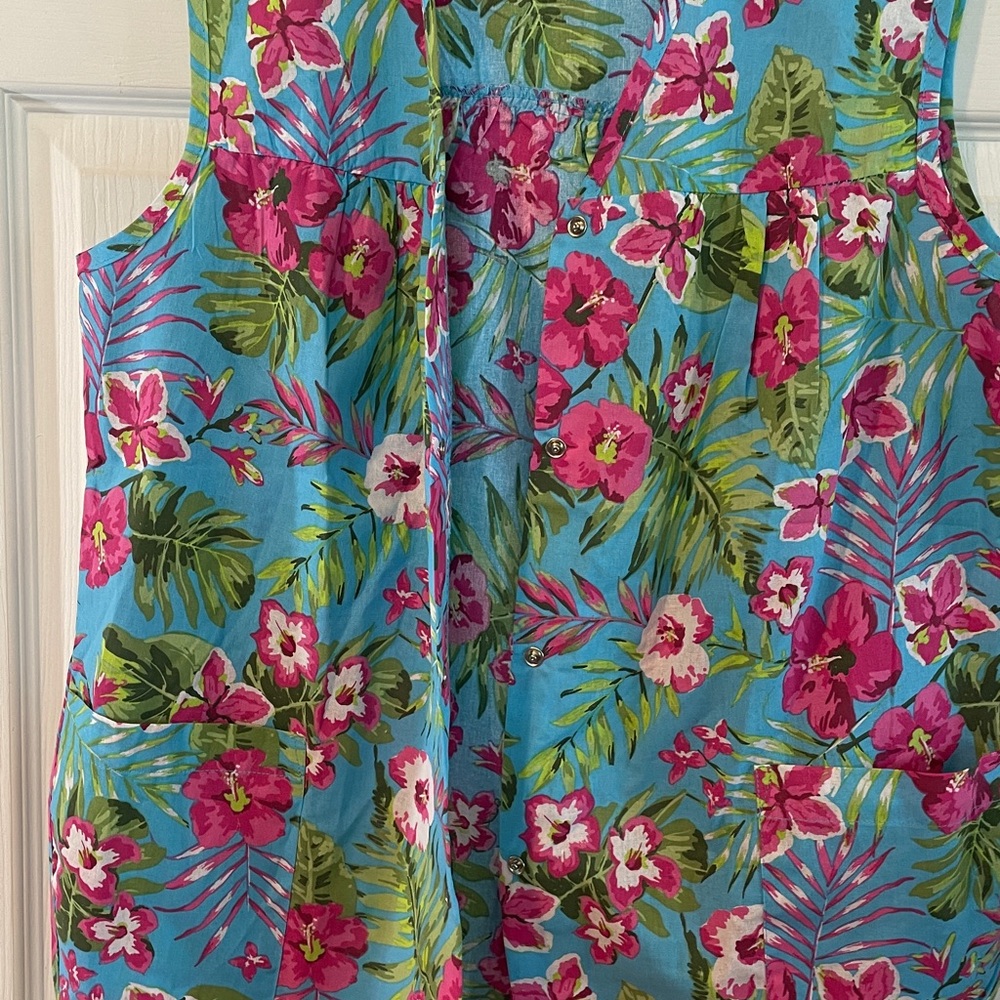 Moon Dance Size Medium Snap button up - Picture 5 of 9